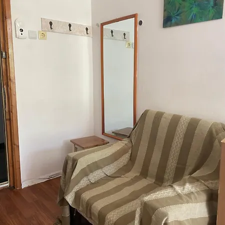 Διαμέρισμα Garsoniera Micuta In