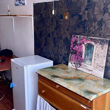 Garsoniera Micuta In Κονστάντζα